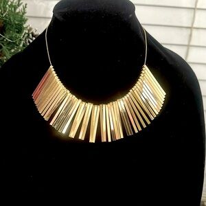Windsor necklace gold